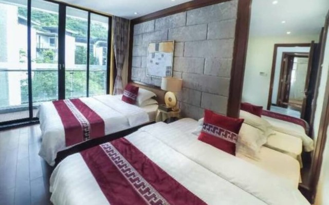 Hot Spring Party Luxury Resort Villa