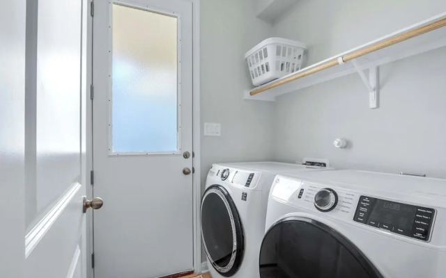 Cactus Blossom Bungalow