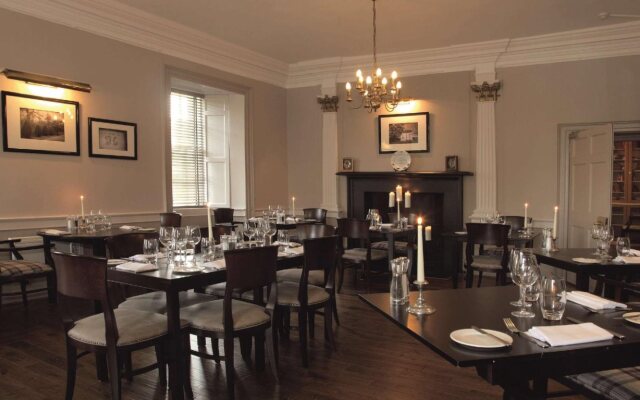 Macdonald Houstoun House