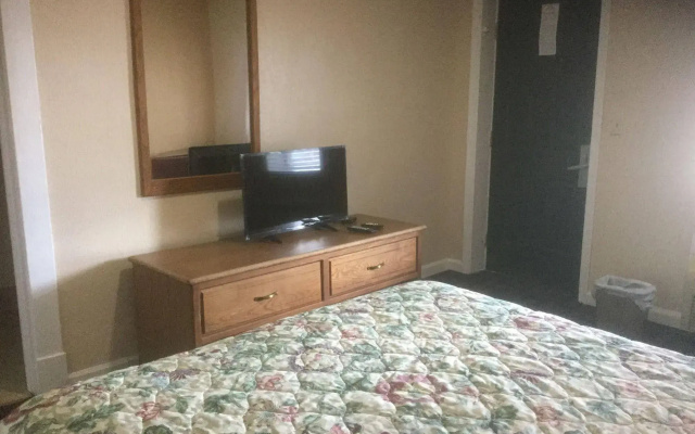 Budget Inn Express