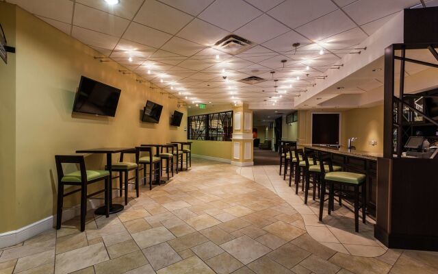 DoubleTree by Hilton Phoenix Midtown