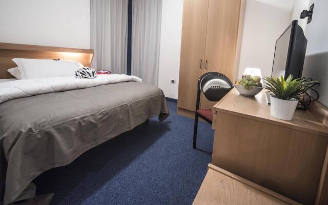 Fly Bike Hotel