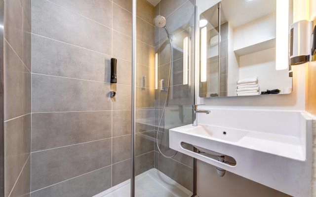 B&B HOTEL Bois D'Arcy Saint Quentin en Yvelines