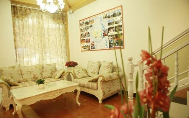 Yangshuo Spring Garden Hotel
