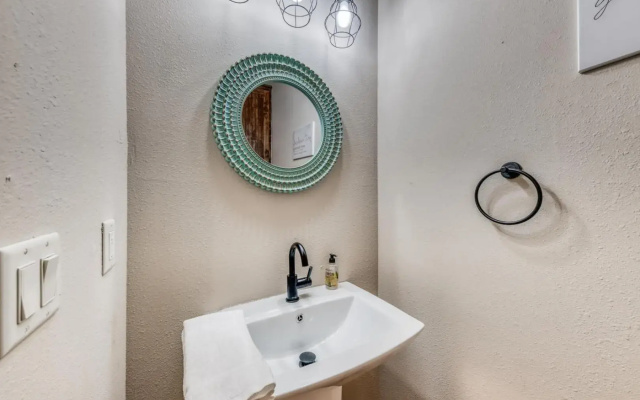 The Lone Star Lodge by Ruidoso Vacation Rentals