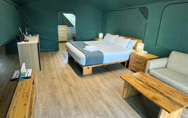 Thou Walla Sunset Retreat