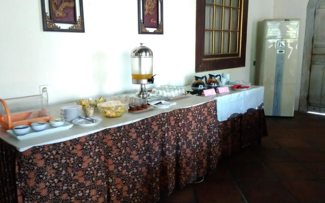 Antika Hotel