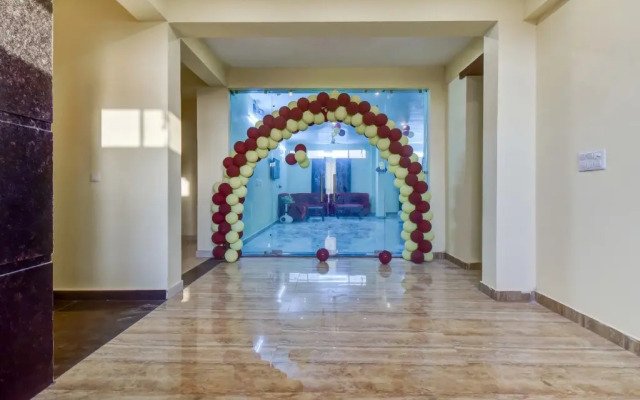Hotel Radhika Royal by OYO Rooms