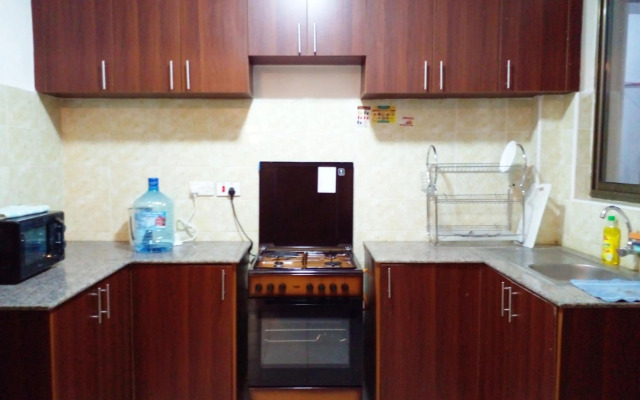 Cozy 2 bedroom Emerald Green at Greatwall Gardens