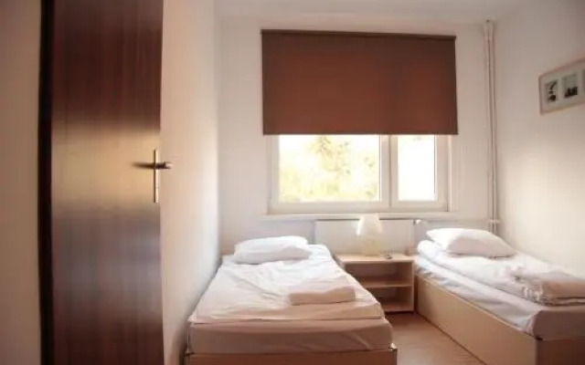 Hostel24 BED&BREAKFAST