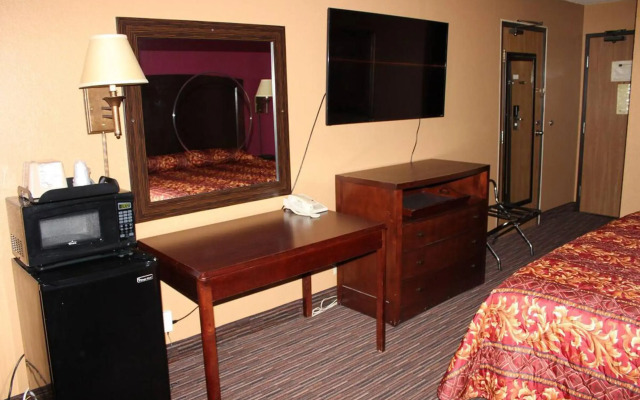 Asteria Inn & Suites