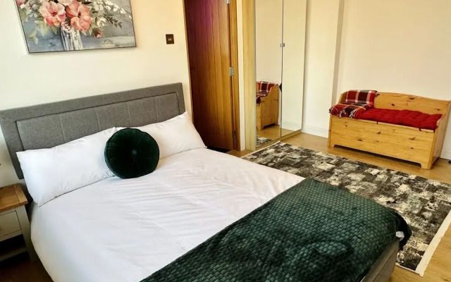 Beautiful Quality Apartment in Camden