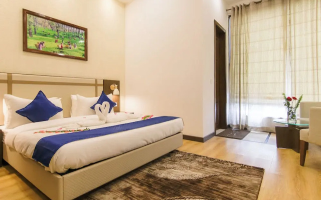 Dhauladhar Heights Resort