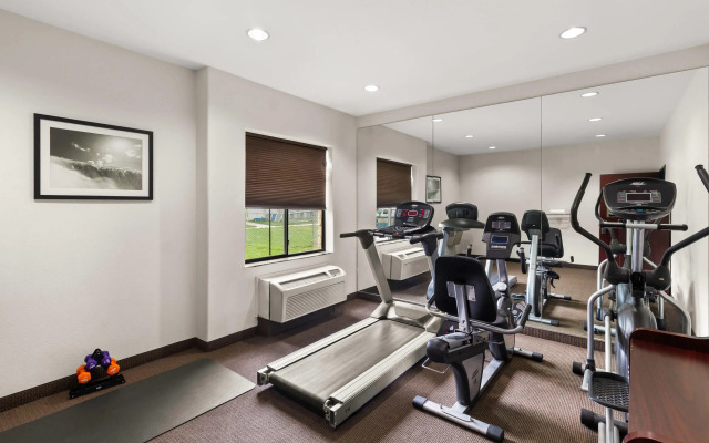 Sleep Inn & Suites Bush Intercontinental - IAH East