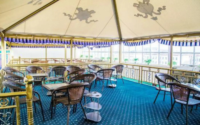 Gesar Hotel