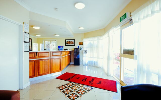 Club Motor Inn
