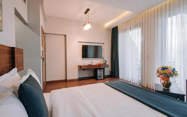 Peerless Villas Hotel