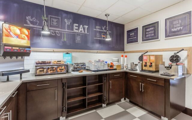 Hampton Inn Boston/Peabody