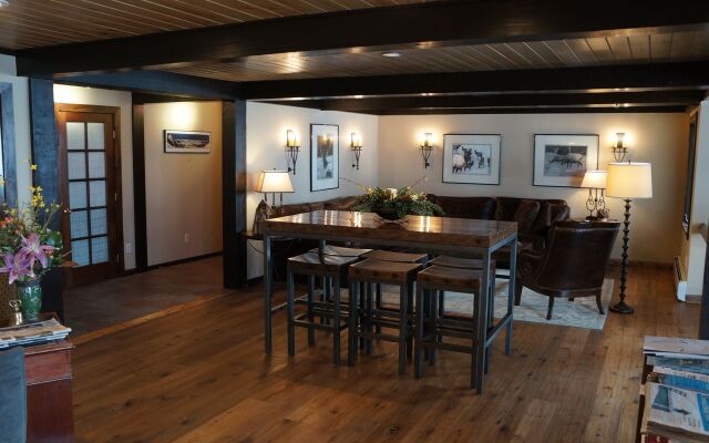 Nordic Inn
