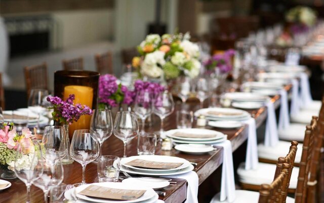 Fairmont Miramar Hotel