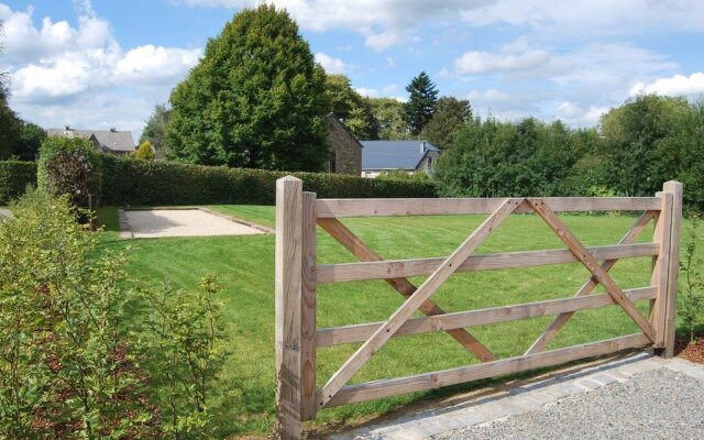 Farmhouse in Tenneville With sea Beach