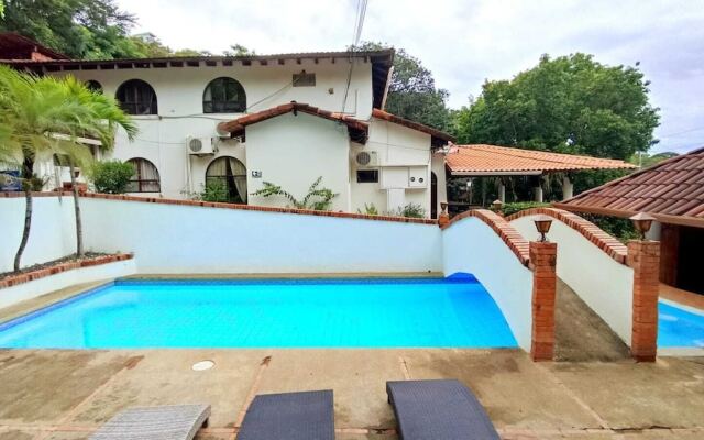Hotel Casa Blanca