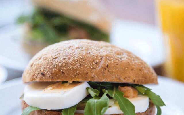 Angel City by Friendhouse Apartments