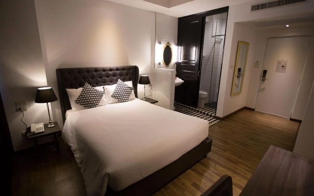 First House Hotel