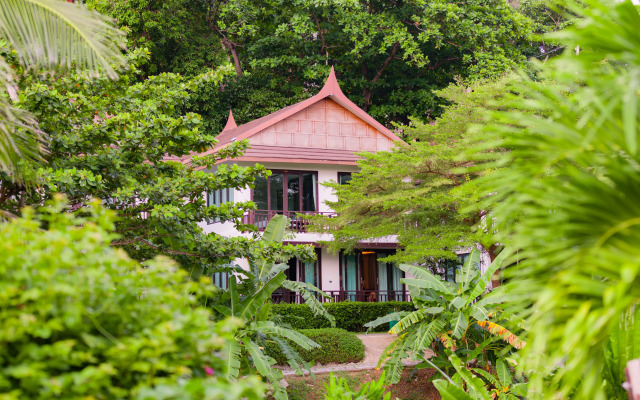 P. P. Erawan Palms Resort