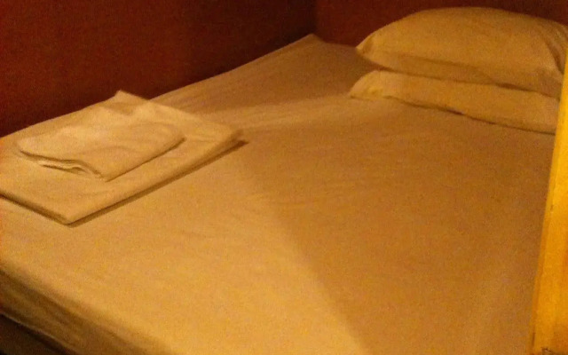 Kowloon New Hostel