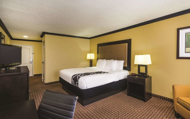 La Quinta Inn & Suites by Wyndham Brandon Jackson Airport E