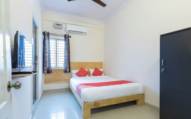 OYO 44601 Cloud Stay