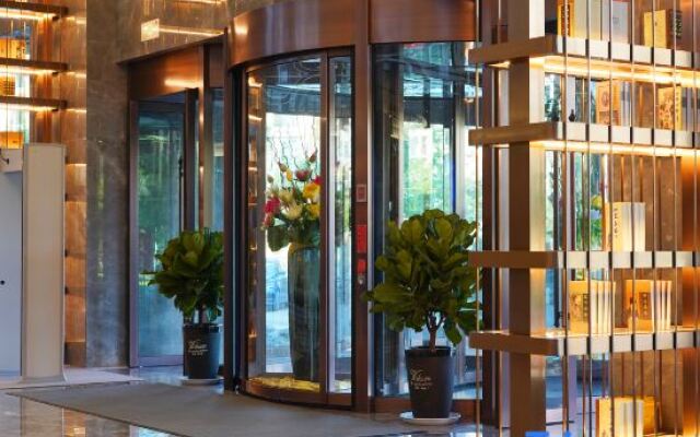 Xinjiang Harbour Hotel