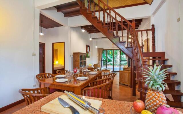 Unique Thai Style 4BR Pool Villa Nikkie