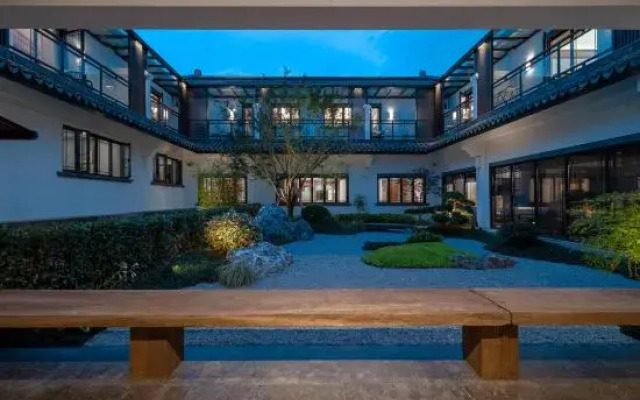 Landison Retreat Deqing Huzhou