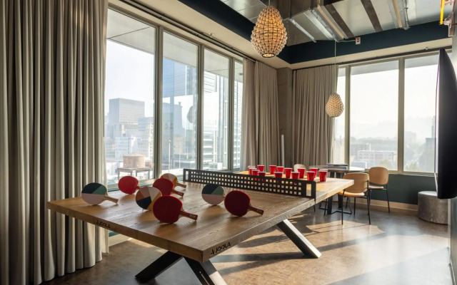 Moxy Portland Downtown