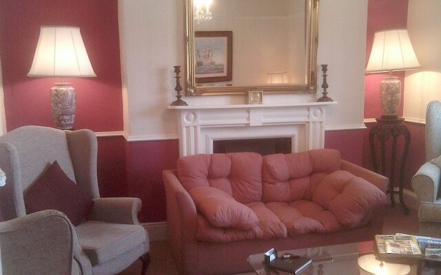 Waterloo House Hotel