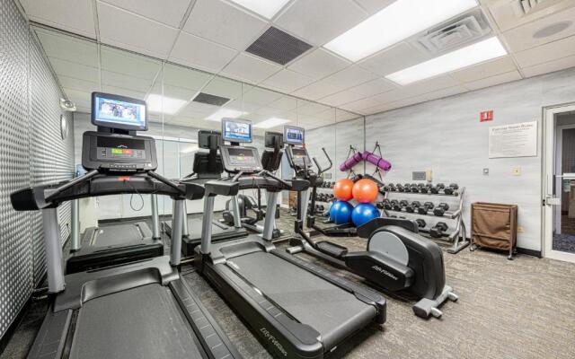 Fairfield Inn & Suites by Marriott Chicago Naperville