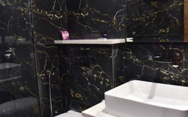 Hotel Crosswind West