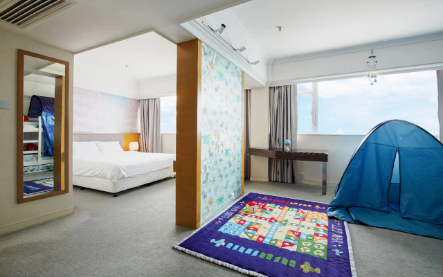 Warwick Hotel