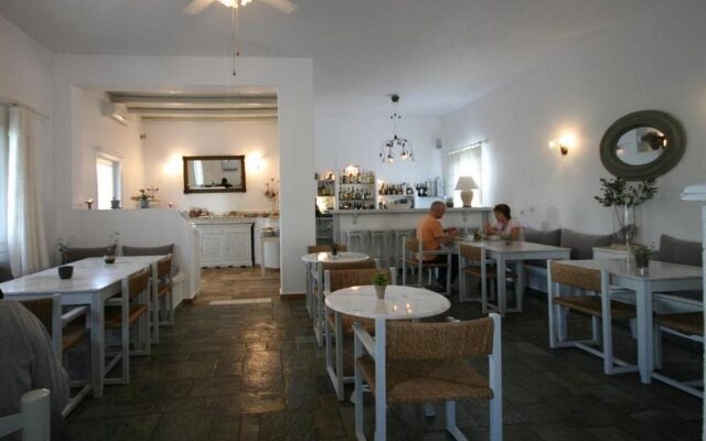Hotel Manos