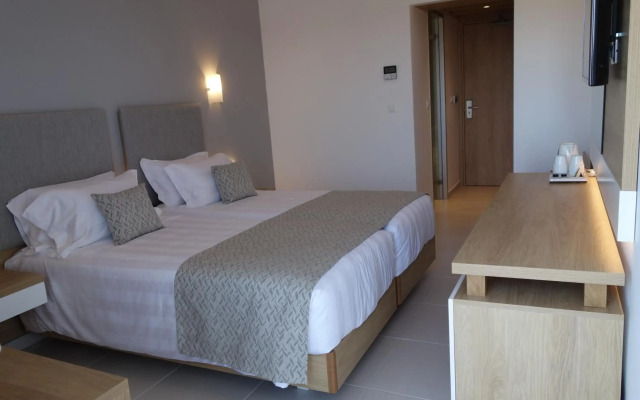 Rhodos Horizon City- Adults only