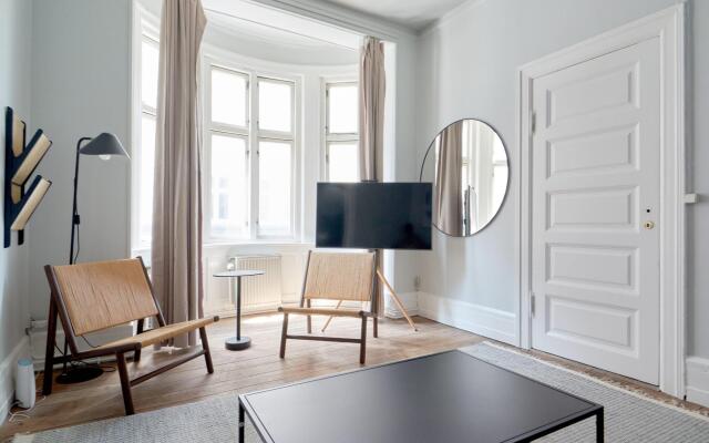 102m Apt. Heart of Copenhagen, 100m to the Metro