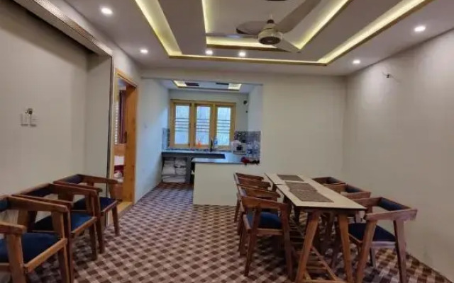 Pyramid Lodge