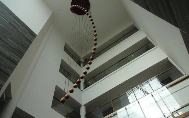 Woodies Bleisure Hotel