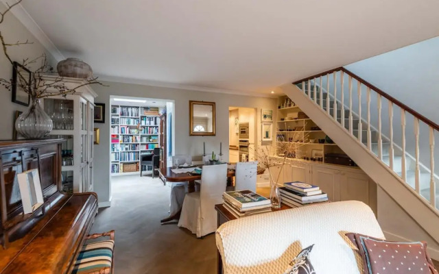 Charming Chiswick Home