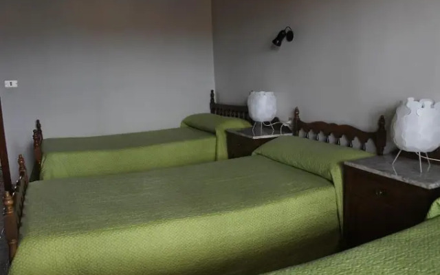 Albergue Turistico Silleda - Hostel