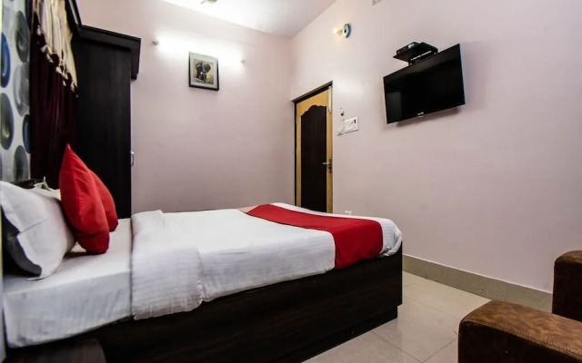 Hotel Double Tree Deluxe by OYO Rooms