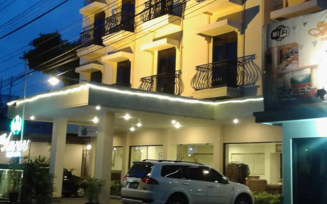 The Amrani Syariah Hotel