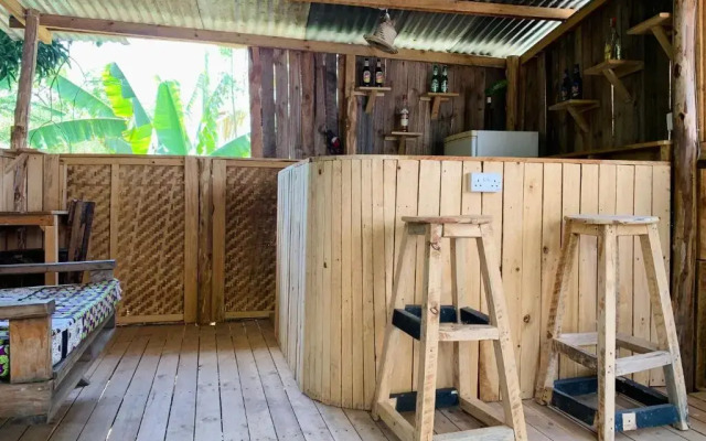 Mambo & Jambo House